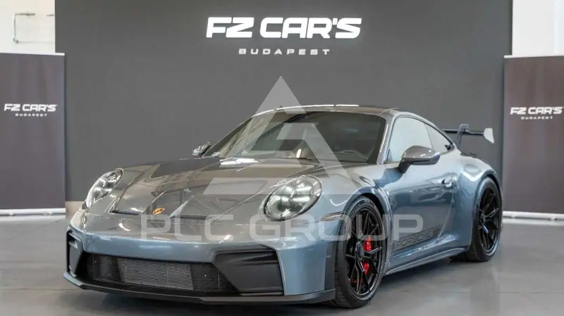 2025 Porsche 911