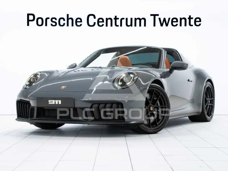 2025 Porsche 911
