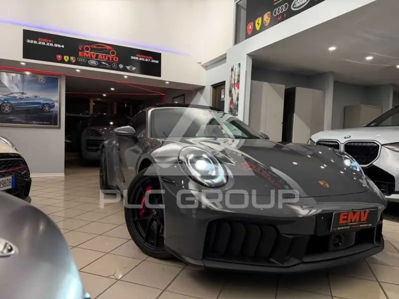 2025 Porsche 911
