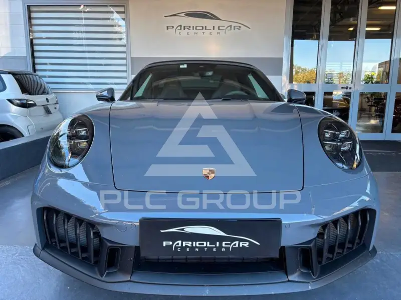 2025 Porsche 911