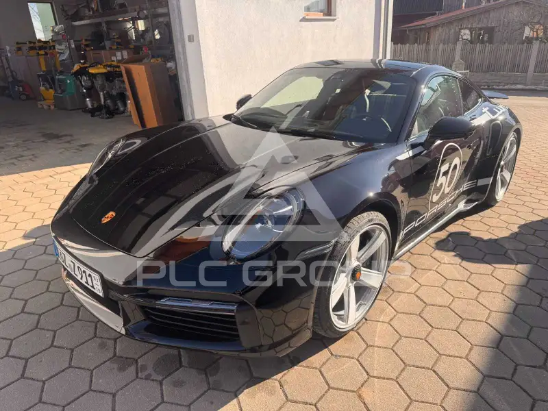 2025 Porsche 911