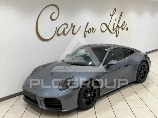2025 Porsche 911