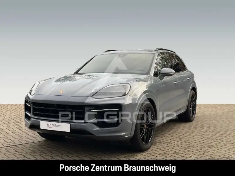 2025 Porsche Cayenne