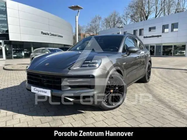 2025 Porsche Cayenne