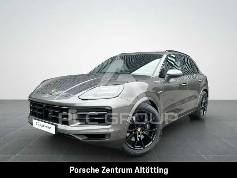 2025 Porsche Cayenne