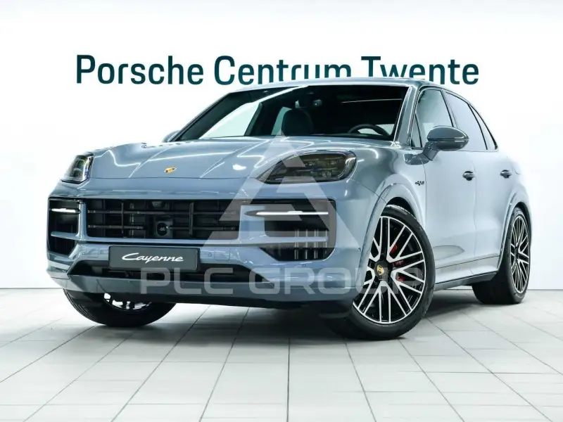 2025 Porsche Cayenne