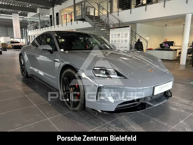 2025 Porsche Taycan