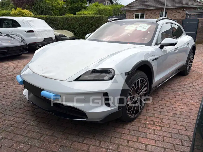 2025 Porsche Taycan