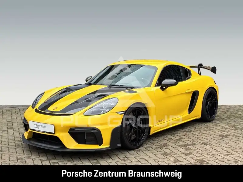 2025 Porsche Cayman