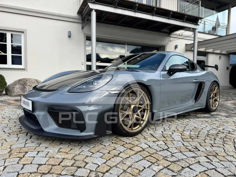 2025 Porsche Cayman