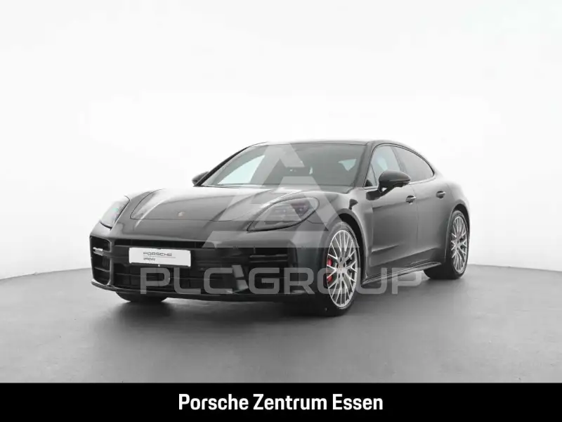 2025 Porsche Panamera