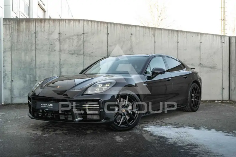 2025 Porsche Panamera