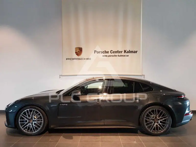 2025 Porsche Panamera