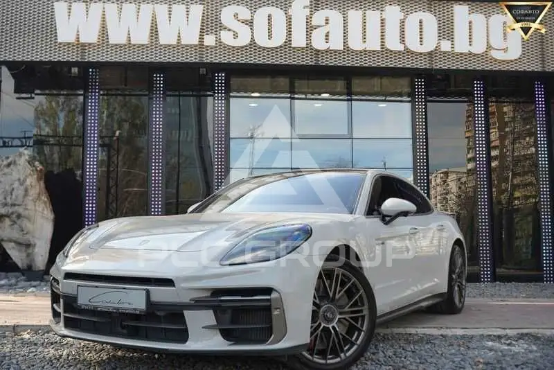 2025 Porsche Panamera