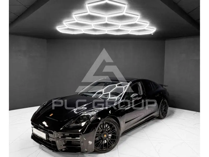 2025 Porsche Panamera