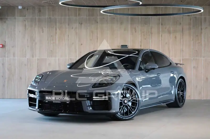 2025 Porsche Panamera