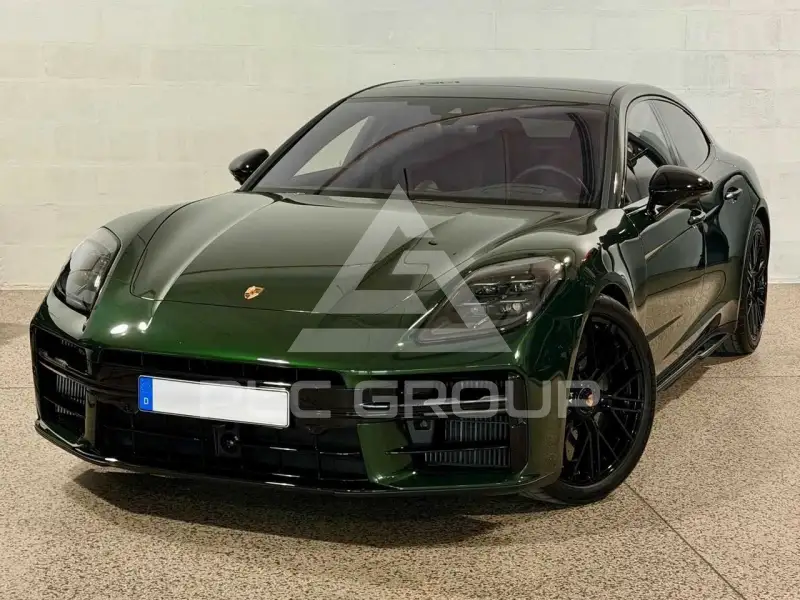 2025 Porsche Panamera