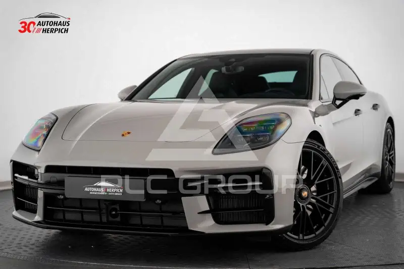 2025 Porsche Panamera