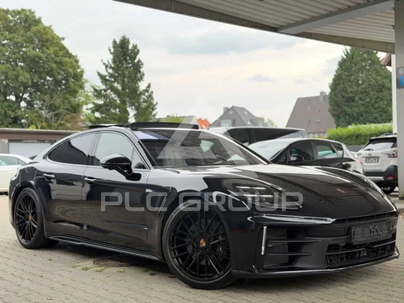 2025 Porsche Panamera