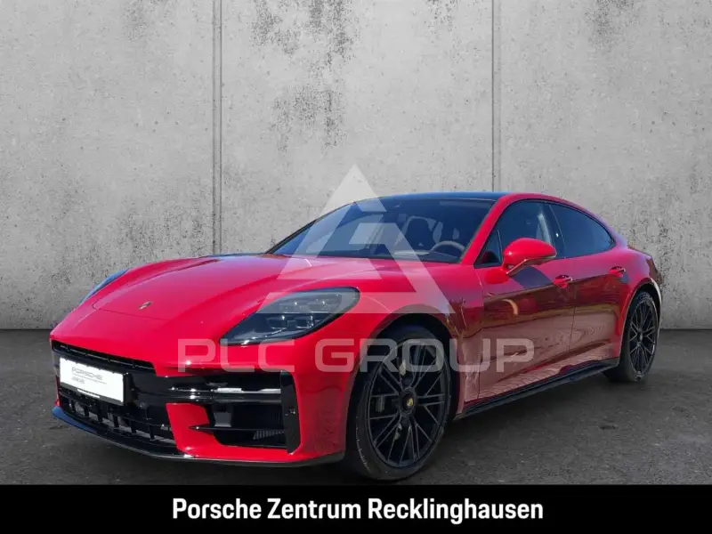 2025 Porsche Panamera