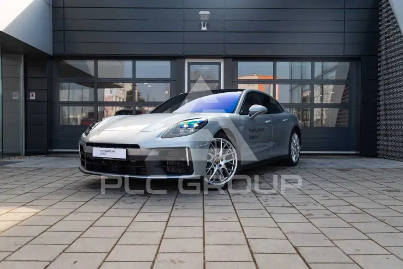 2025 Porsche Panamera