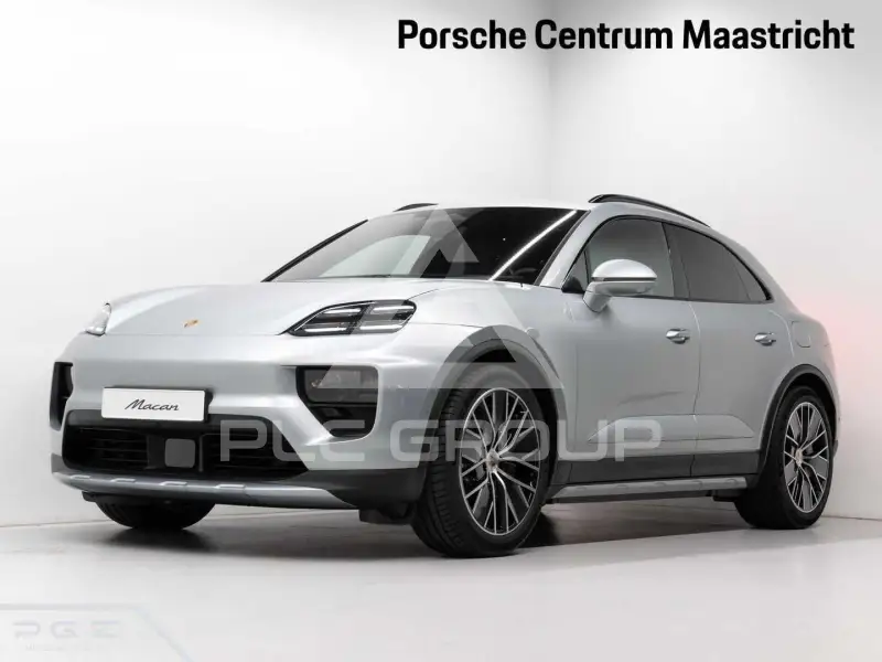 2025 Porsche MACAN