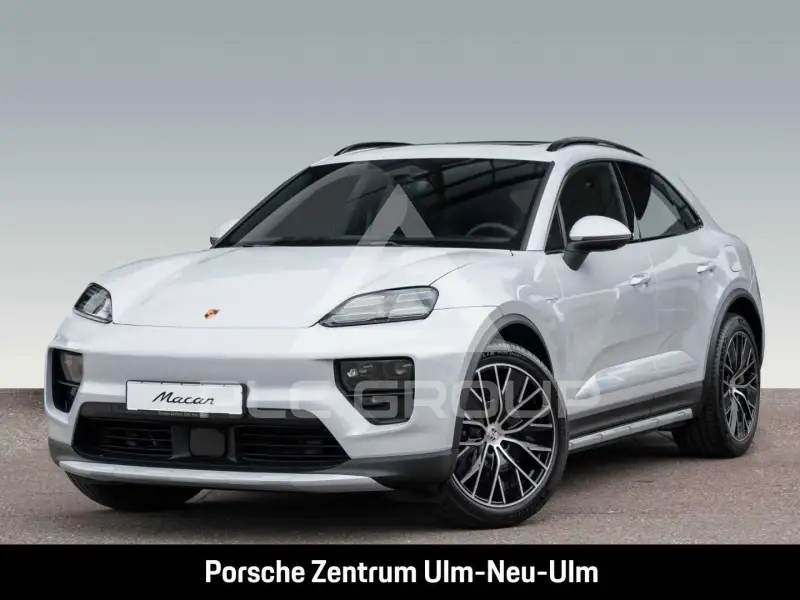 2025 Porsche MACAN