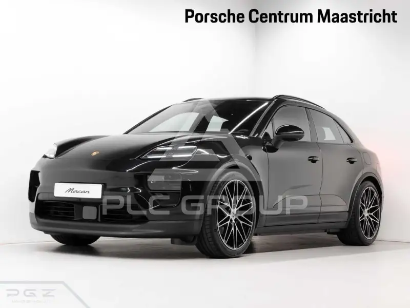 2025 Porsche MACAN