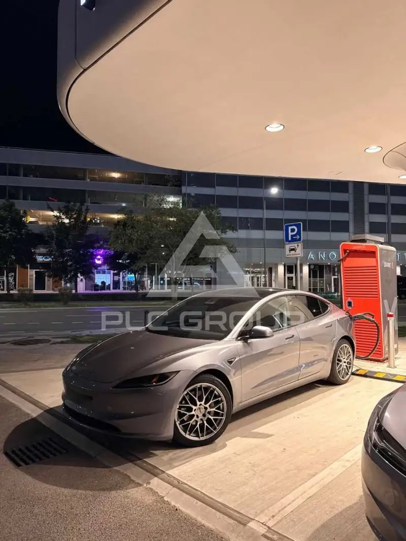 2025 Tesla Model 3