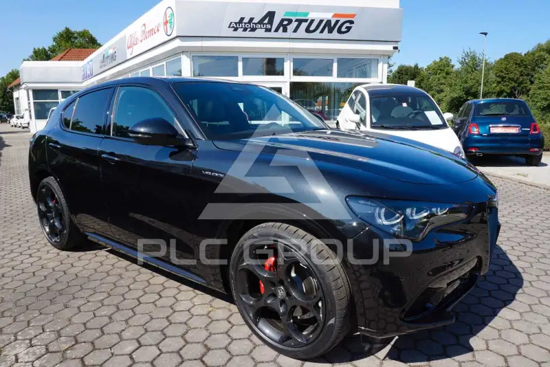 2025 Alfa Romeo Stelvio