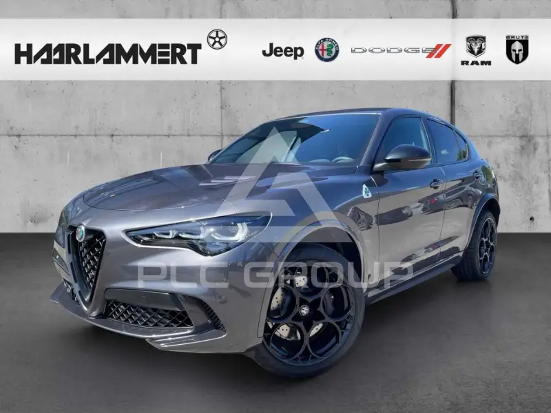 2025 Alfa Romeo Stelvio