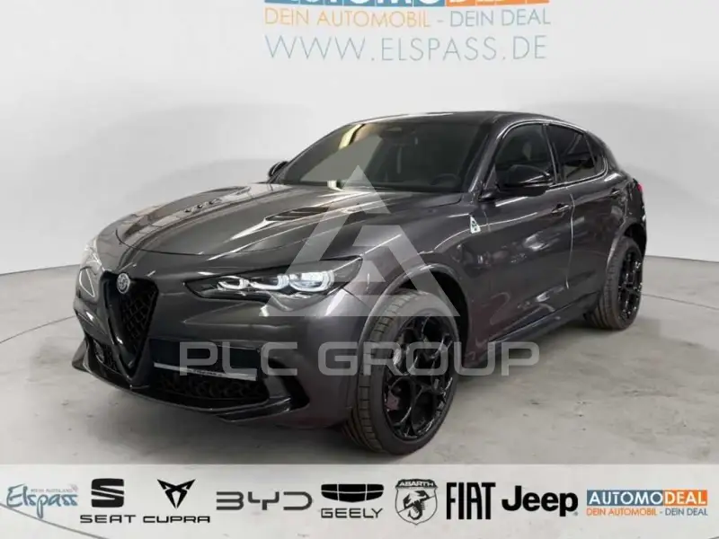 2025 Alfa Romeo Stelvio