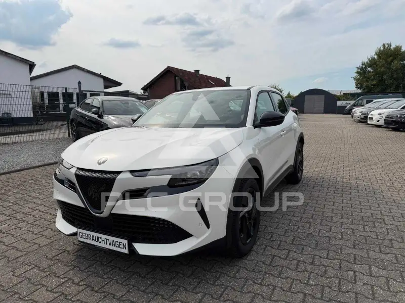 2025 Alfa Romeo Other
