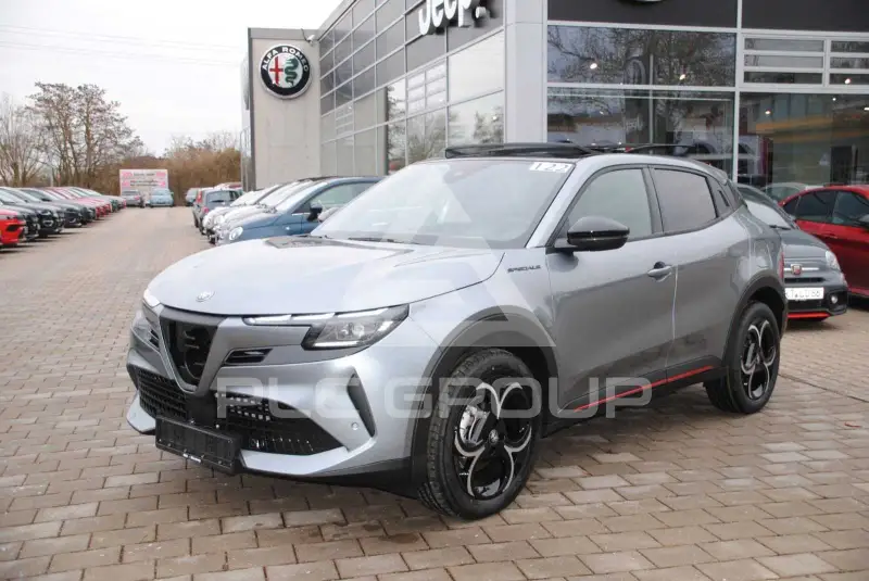 2025 Alfa Romeo Other