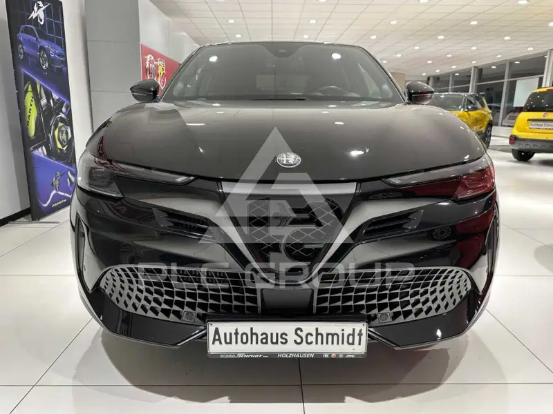 2025 Alfa Romeo Other