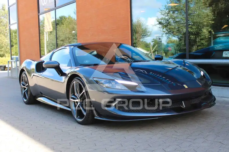 2025 Ferrari 296