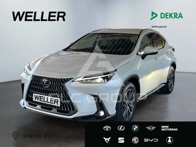 2025 Lexus NX450