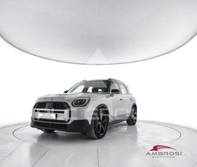 2025 Mini Unknown