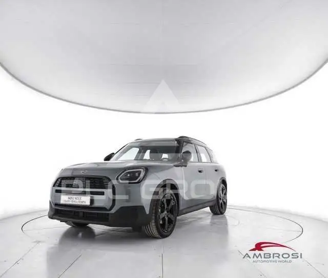 2025 Mini Unknown