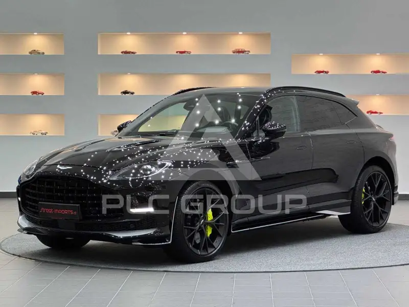2025 Aston Martin DBX