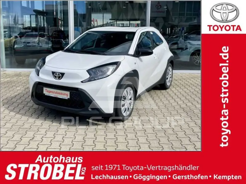 2025 Toyota AYGO