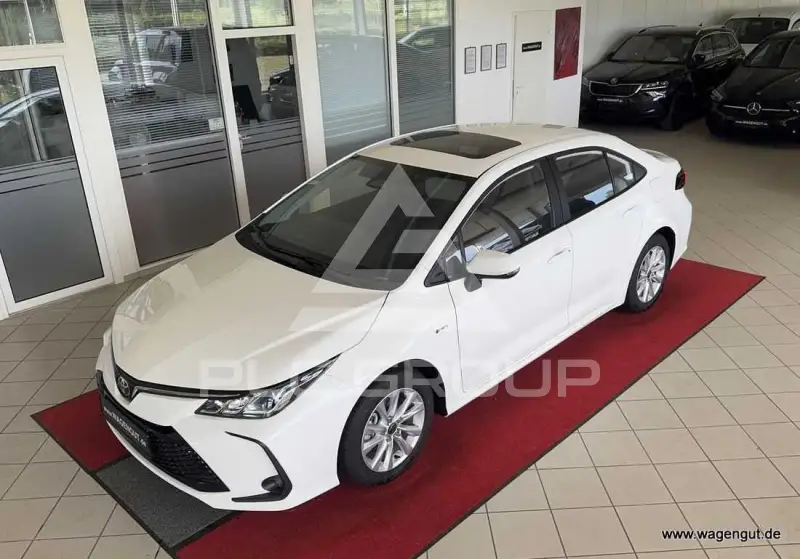 2025 Toyota COROLLA