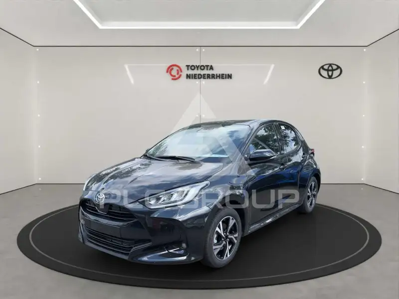 2025 Toyota YARIS