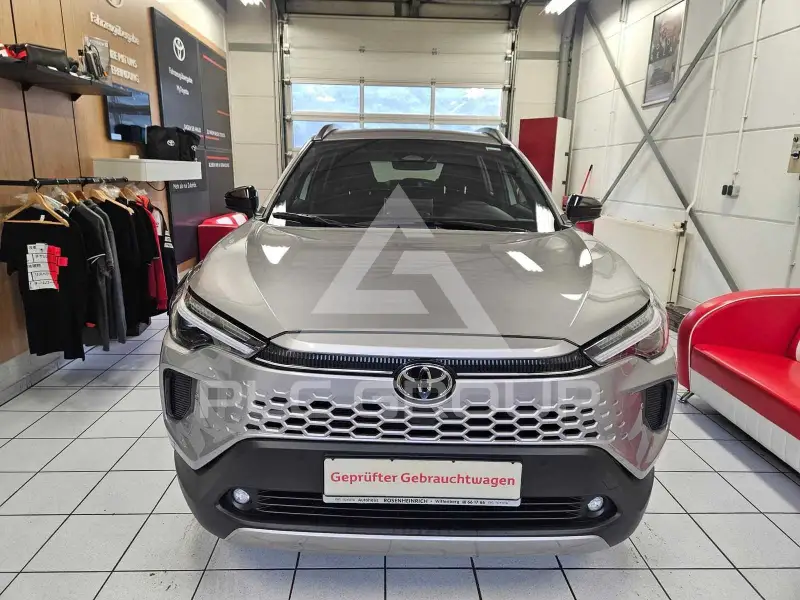 2025 Toyota COROLLA