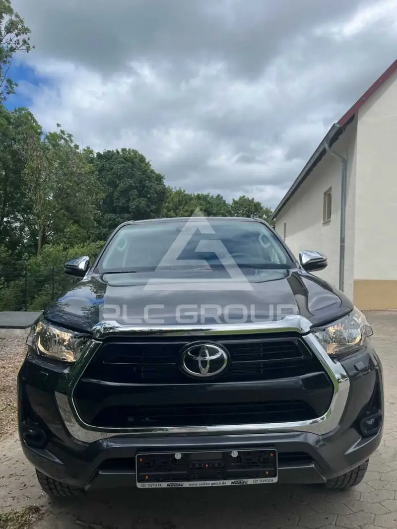 2025 Toyota Hilux