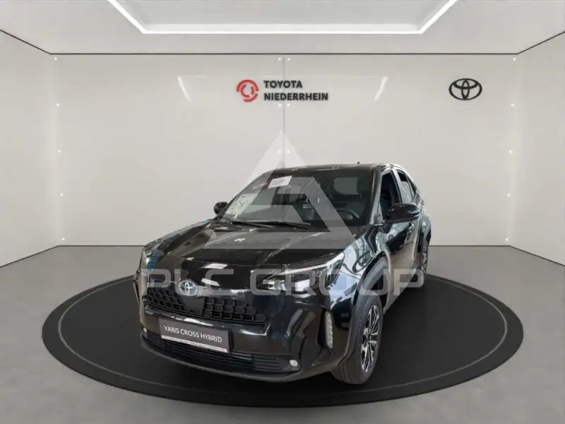 2025 Toyota YARIS