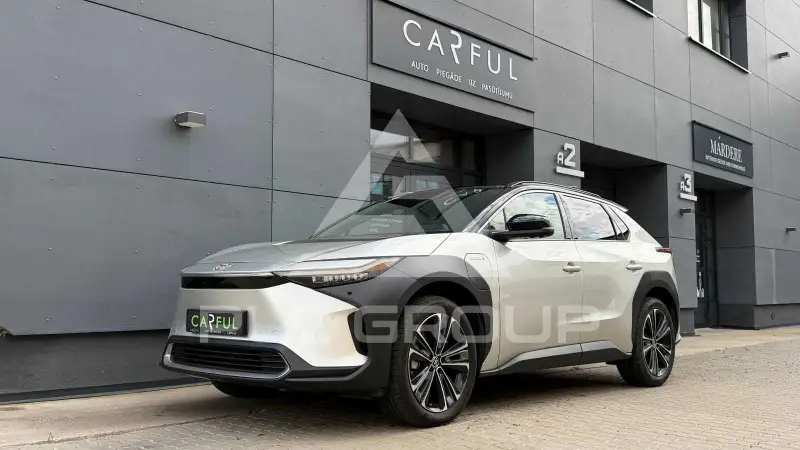 2025 Toyota bZ4X