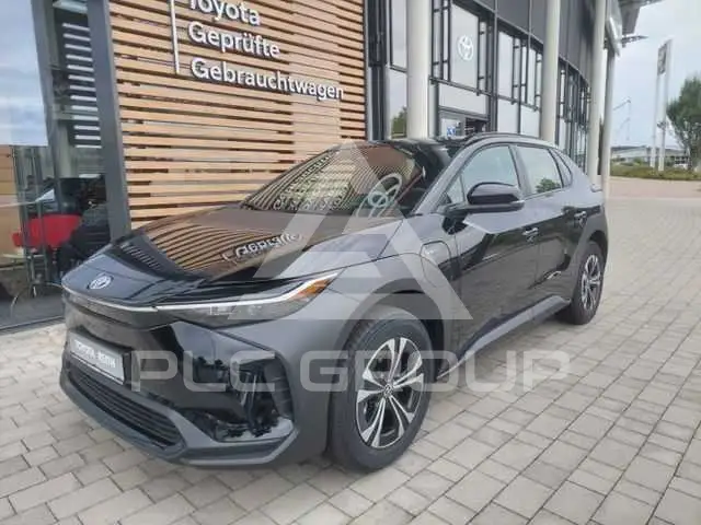 2025 Toyota bZ4X