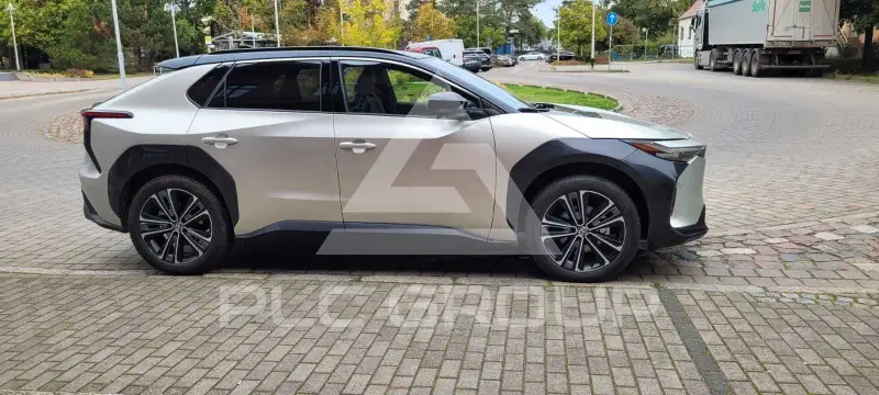 2025 Toyota bZ4X