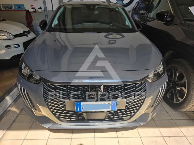 2025 Peugeot 208